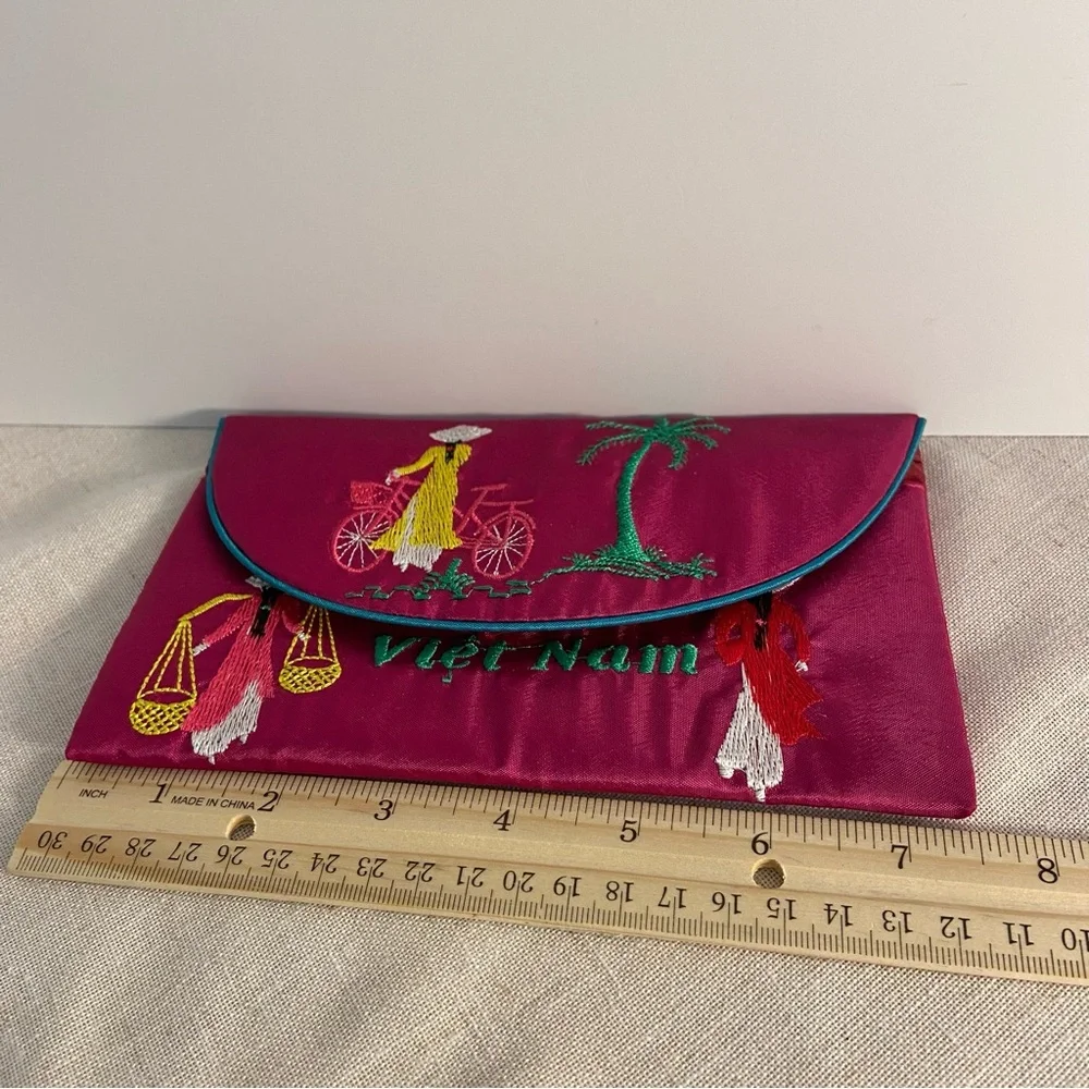 unbranded vintage beautiful vibrant